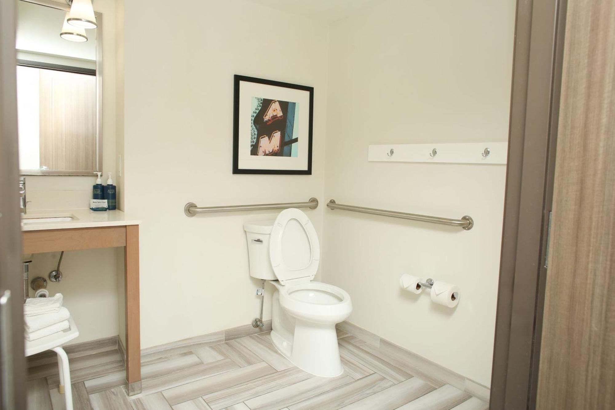 Four Points By Sheraton Μίντλαντ Εξωτερικό φωτογραφία
