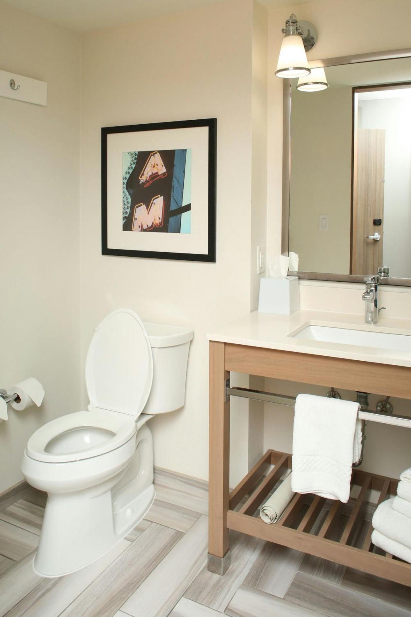 Four Points By Sheraton Μίντλαντ Εξωτερικό φωτογραφία