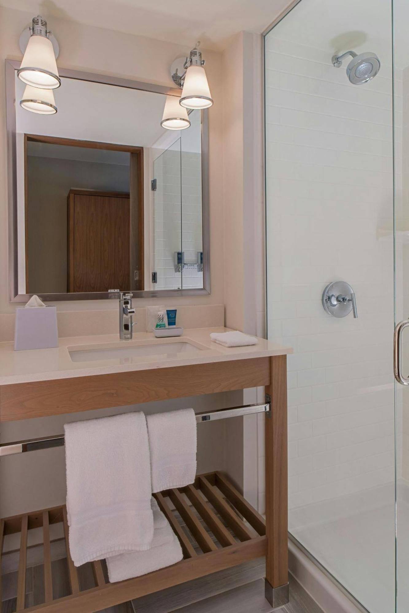 Four Points By Sheraton Μίντλαντ Εξωτερικό φωτογραφία