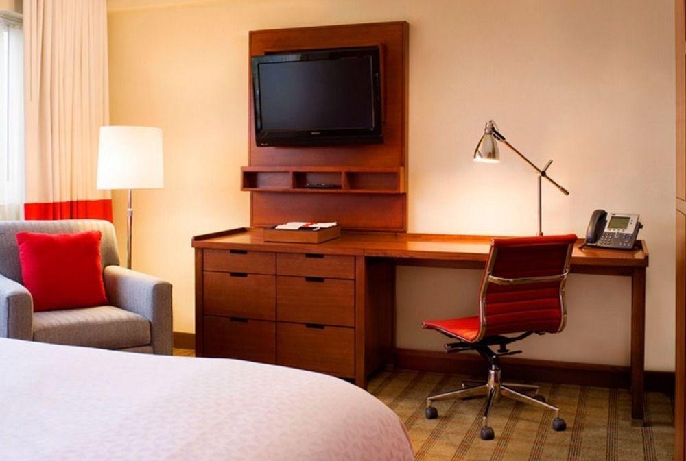 Four Points By Sheraton Μίντλαντ Εξωτερικό φωτογραφία